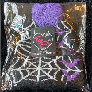 Too Fast brand new bat spiderweb beanie